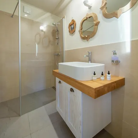 Eudora Villa Komiža